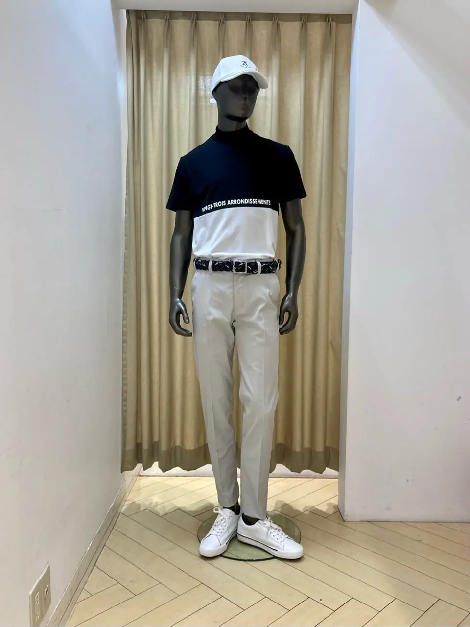 23区GOLF スタッフ コーディネート画像