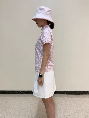 23区GOLF 久米 コーディネート画像