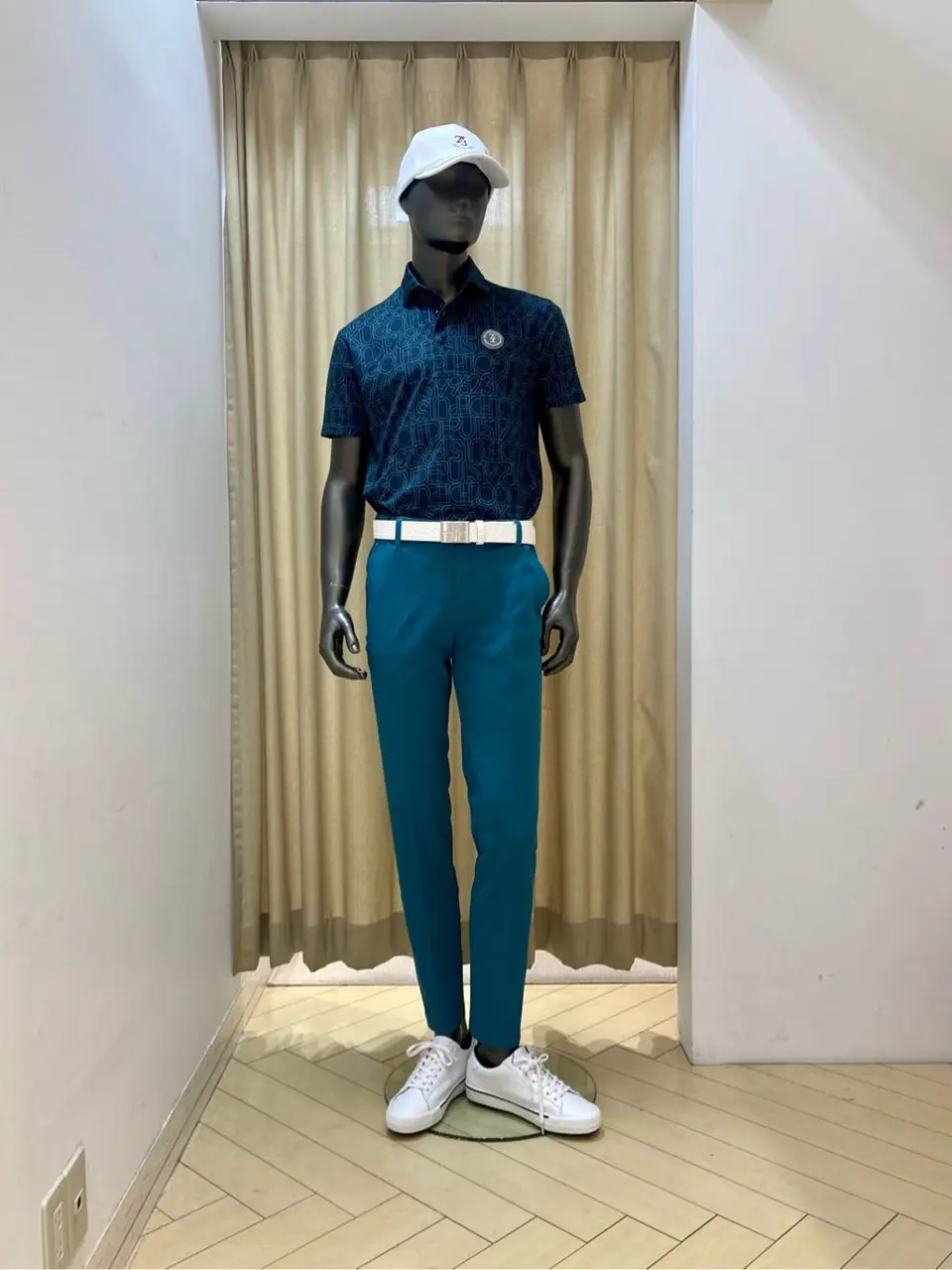 23区GOLF スタッフ コーディネート画像