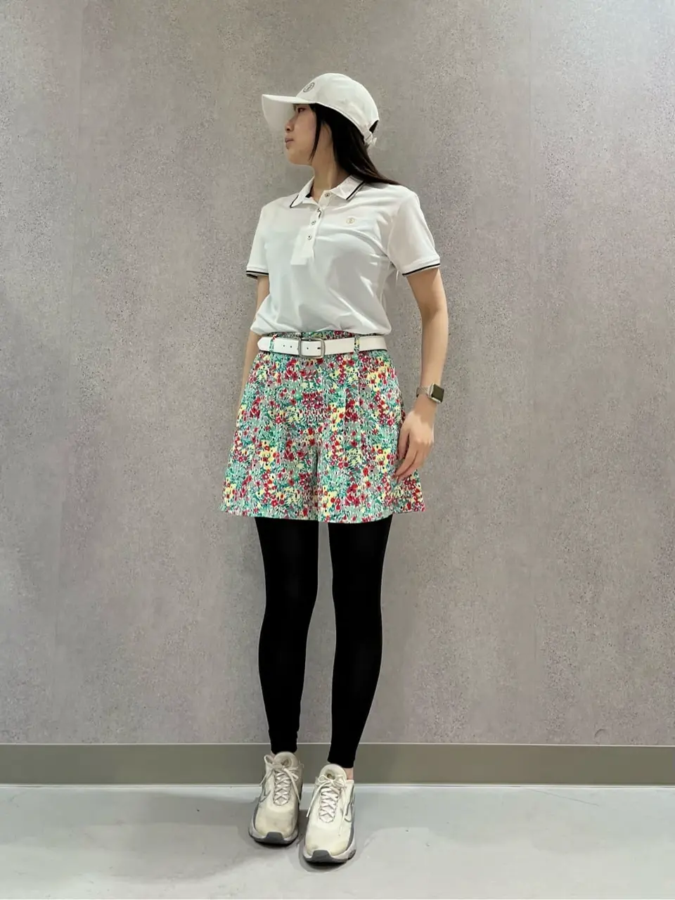 23区GOLF 松尾 コーディネート画像