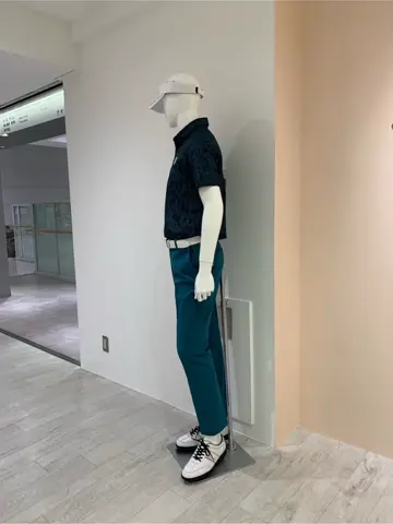 23区GOLF 松屋スタッフ コーディネート画像