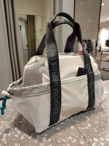 23区GOLF スタッフ コーディネート画像