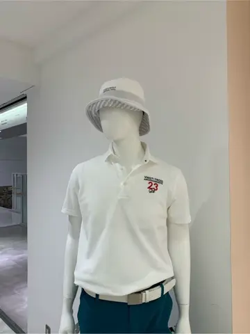 23区GOLF 松屋スタッフ コーディネート画像