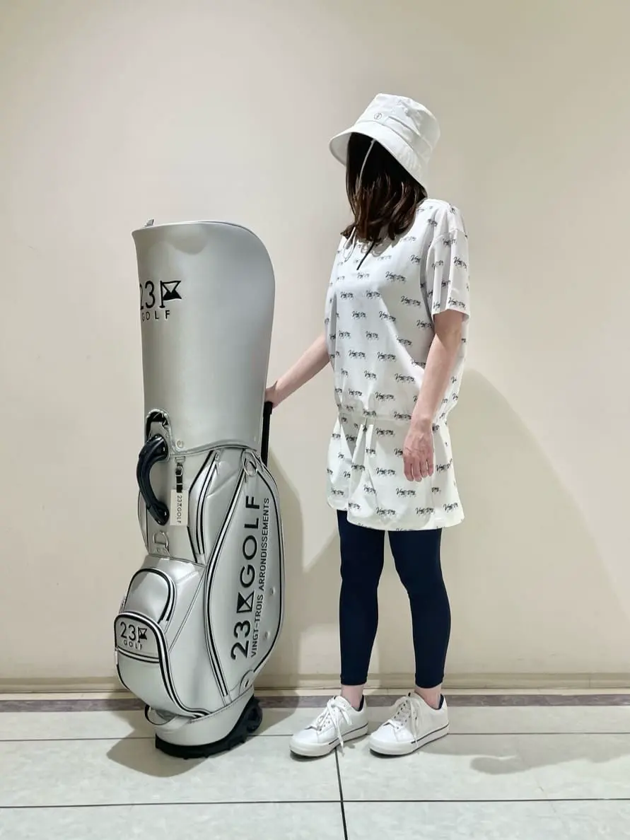 23区GOLF 松山 コーディネート画像