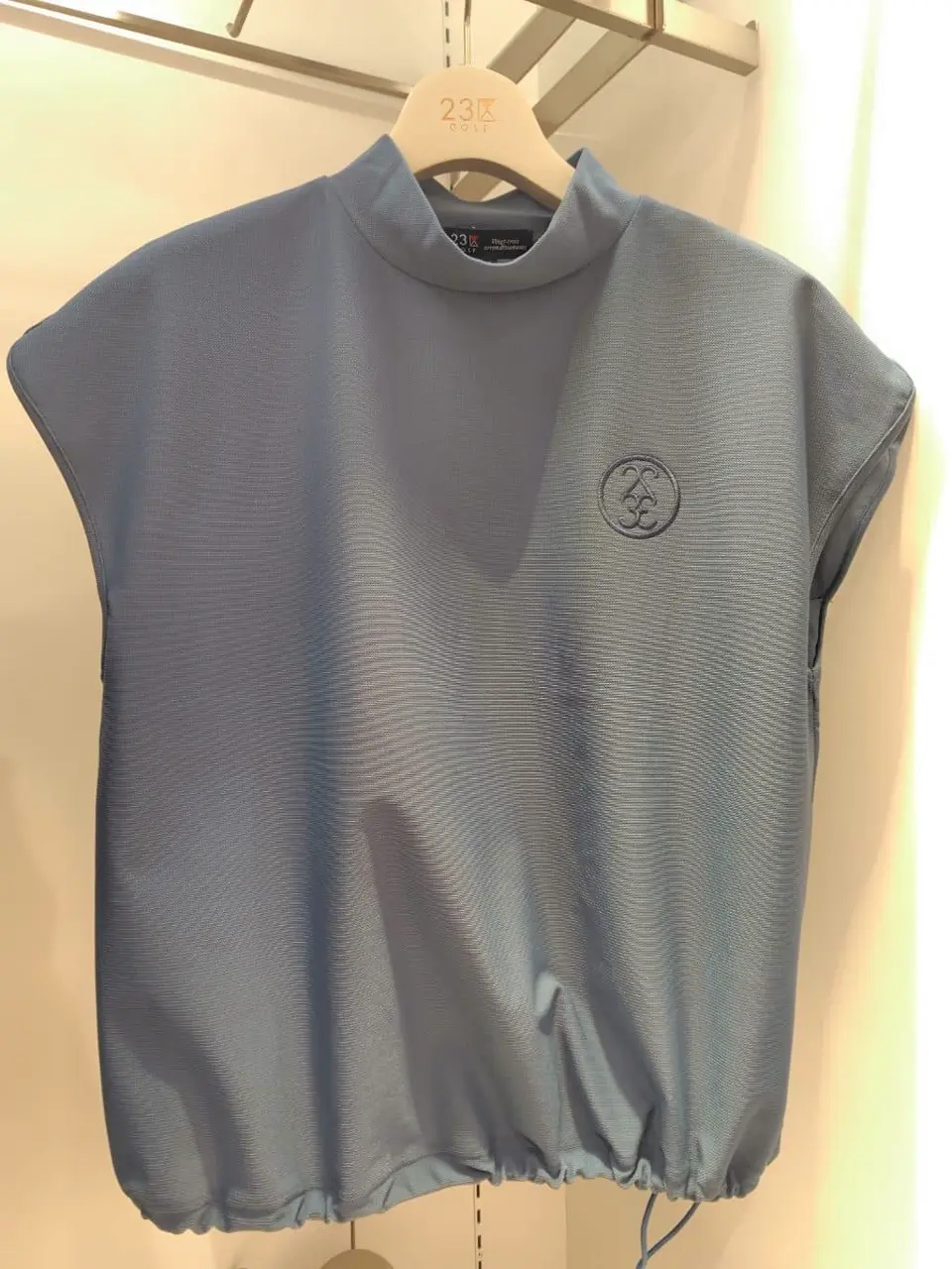 23区GOLF スタッフ コーディネート画像