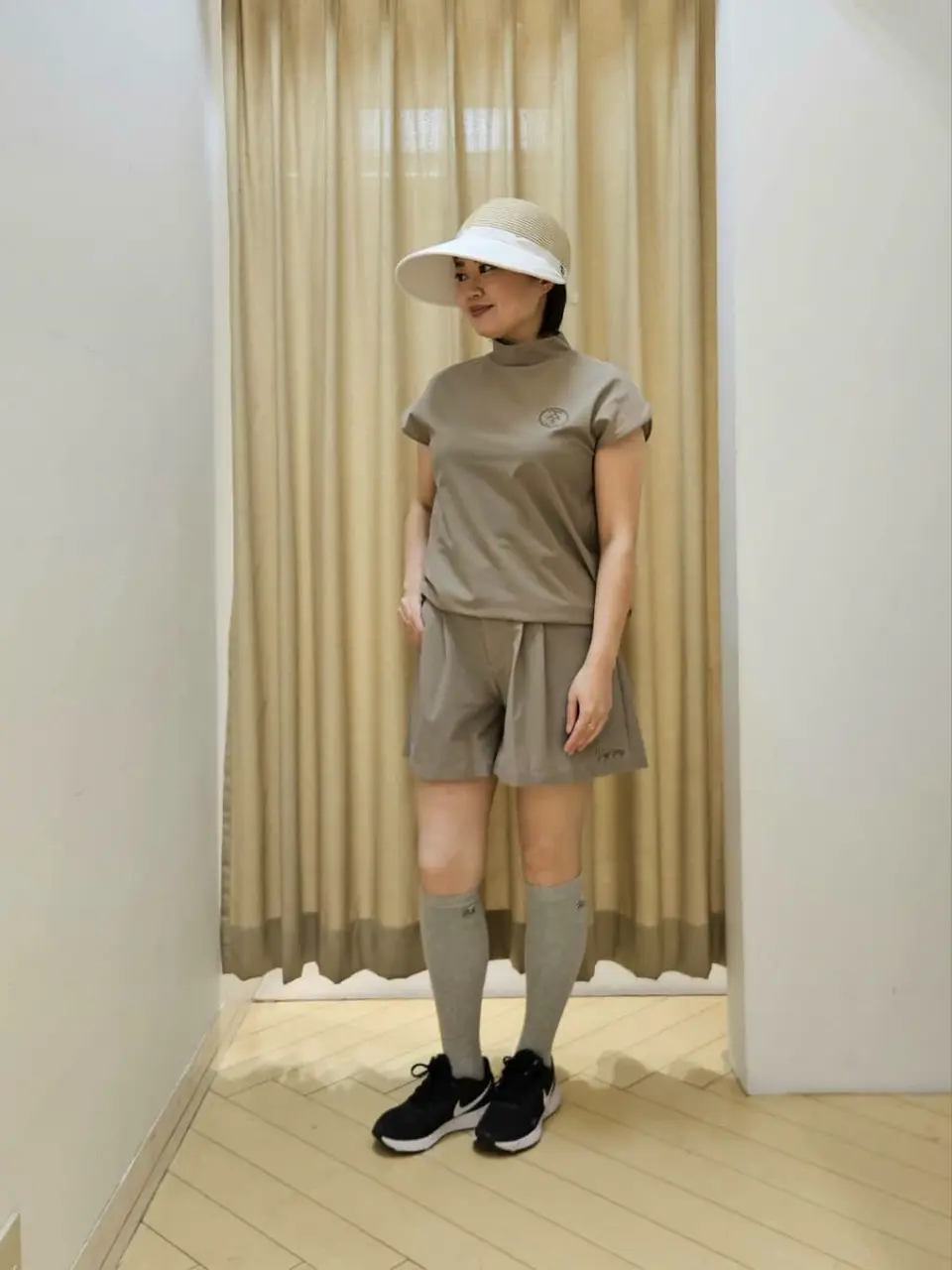 23区GOLF 堀江 コーディネート画像