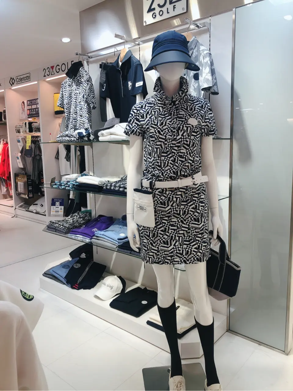  早川 コーディネート画像