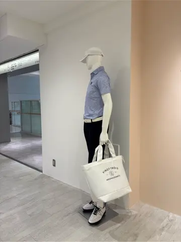 23区GOLF 松屋スタッフ コーディネート画像