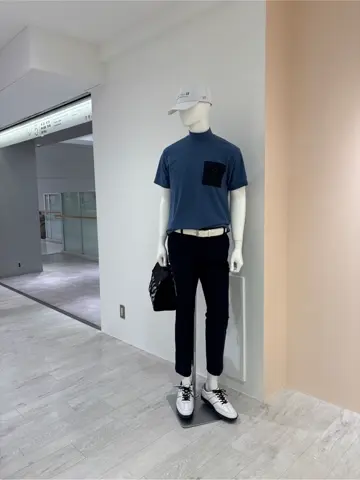 23区GOLF 松屋スタッフ コーディネート画像