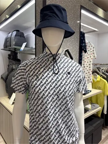 23区GOLF 松屋スタッフ コーディネート画像