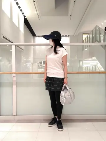 23区GOLF スタッフ コーディネート画像