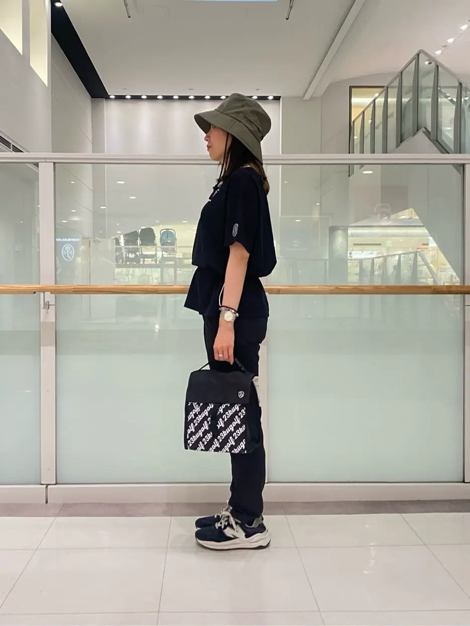 23区GOLF 草野 コーディネート画像