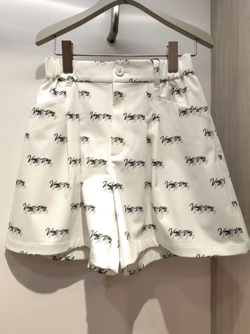 23区GOLF スタッフ コーディネート画像