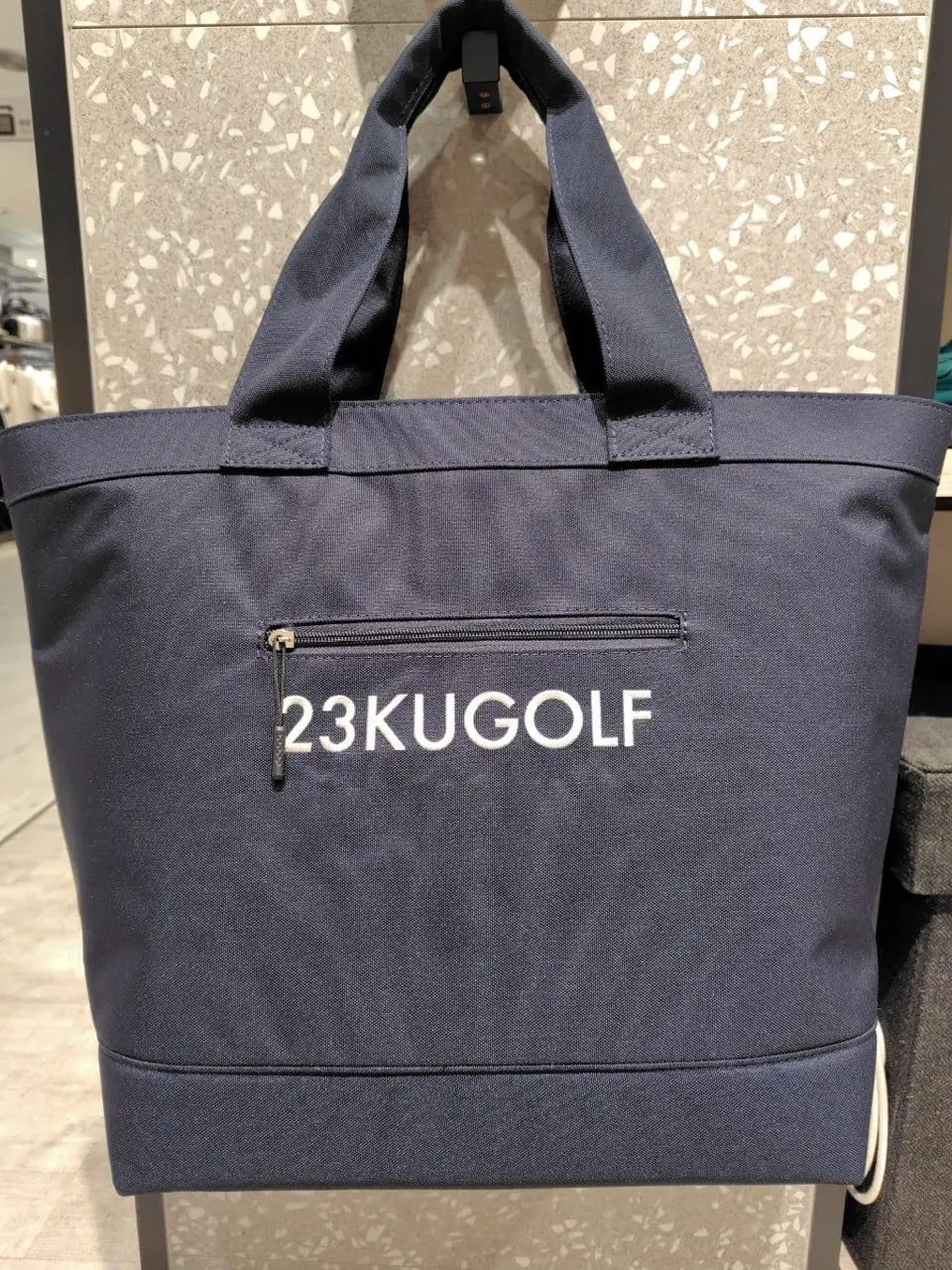 23区GOLF スタッフ コーディネート画像
