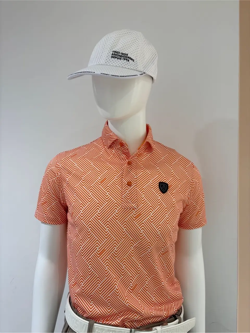 23区GOLF 松屋スタッフ コーディネート画像