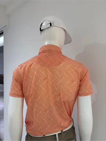 23区GOLF 松屋スタッフ コーディネート画像