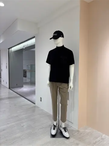 23区GOLF 松屋スタッフ コーディネート画像