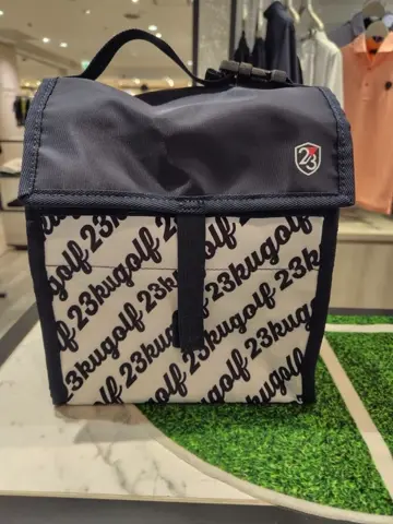 23区GOLF スタッフ コーディネート画像