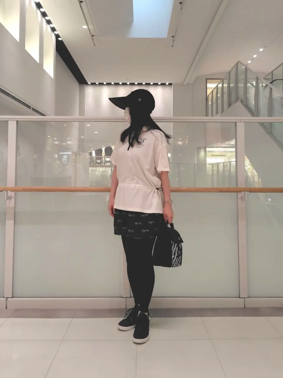 23区GOLF スタッフ コーディネート画像