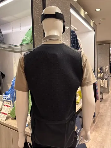 23区GOLF 松屋スタッフ コーディネート画像