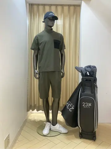 23区GOLF スタッフ コーディネート画像