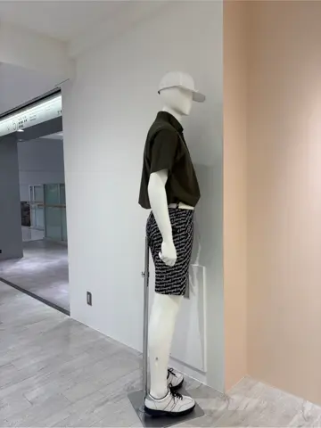 23区GOLF 松屋スタッフ コーディネート画像