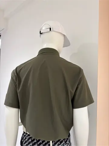 23区GOLF 松屋スタッフ コーディネート画像