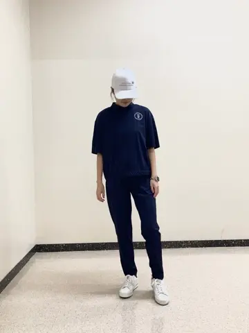 23区GOLF 久米 コーディネート画像