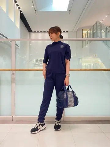 23区GOLF 草野 コーディネート画像