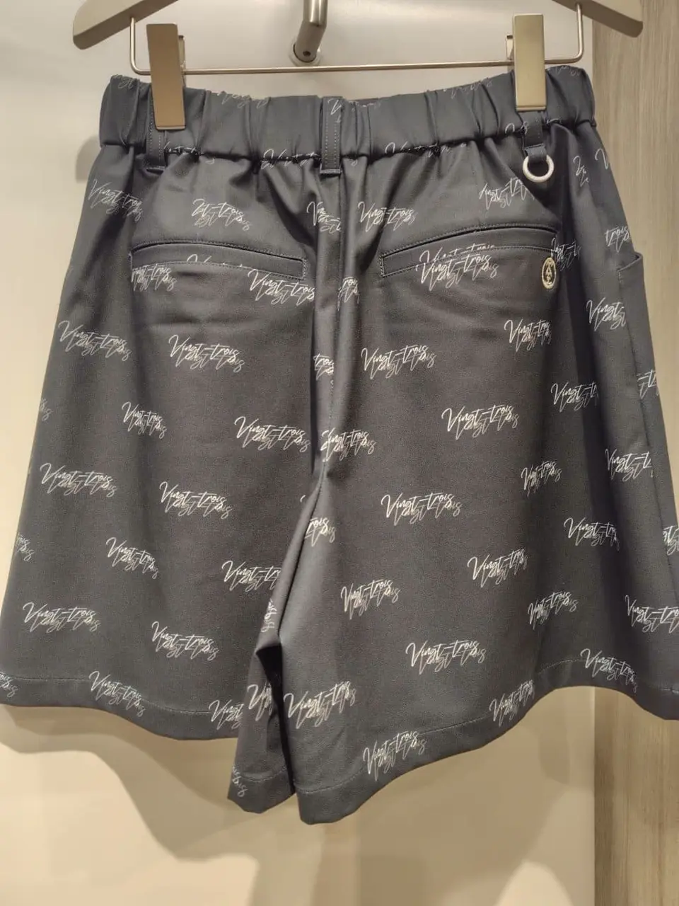 23区GOLF スタッフ コーディネート画像