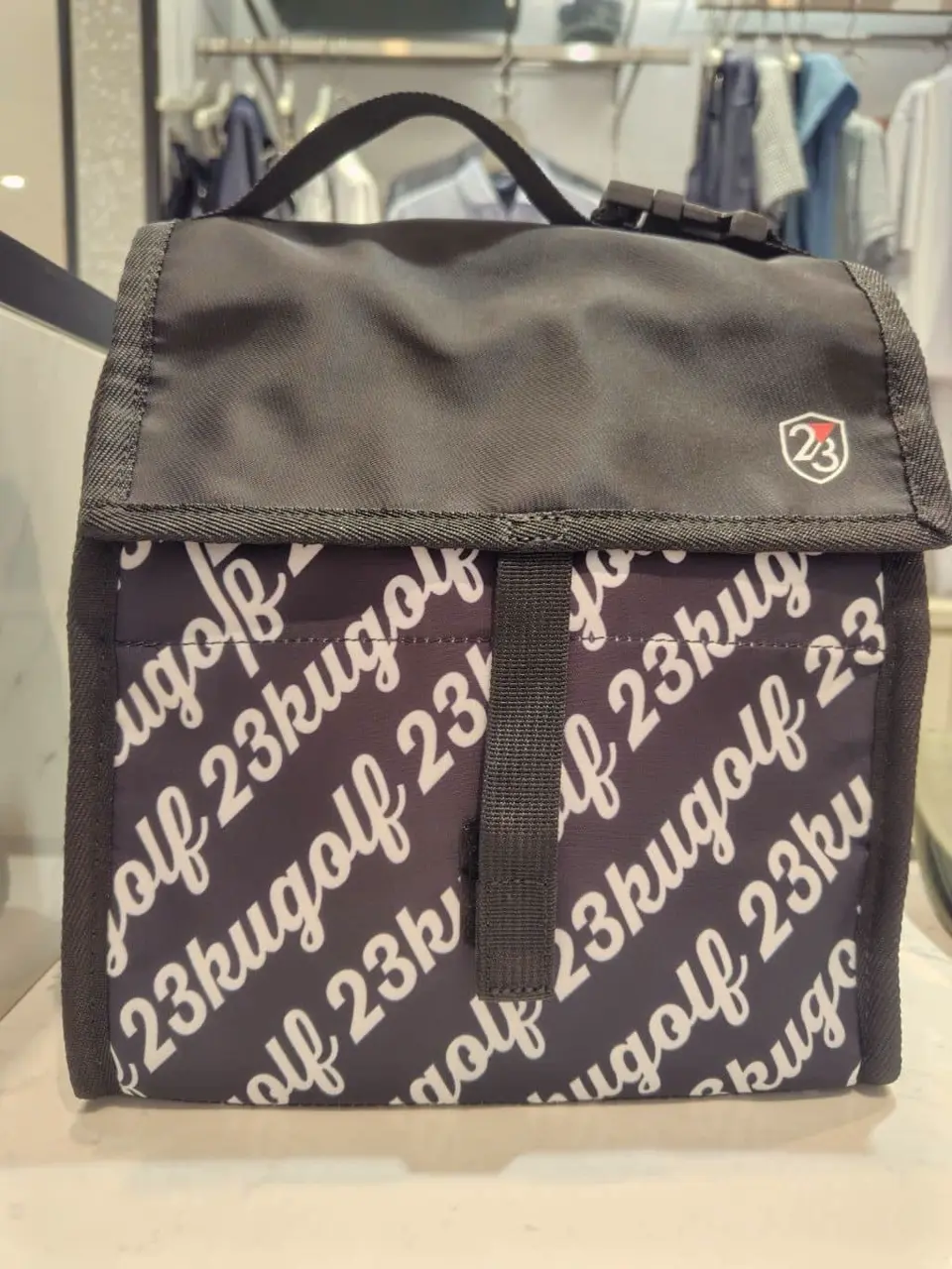 23区GOLF スタッフ コーディネート画像