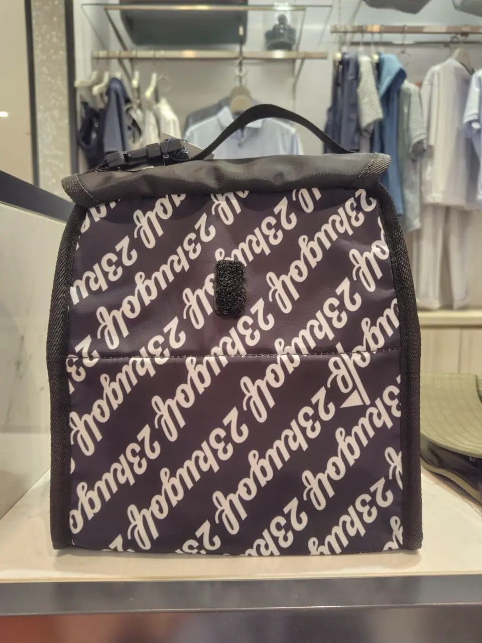 23区GOLF スタッフ コーディネート画像