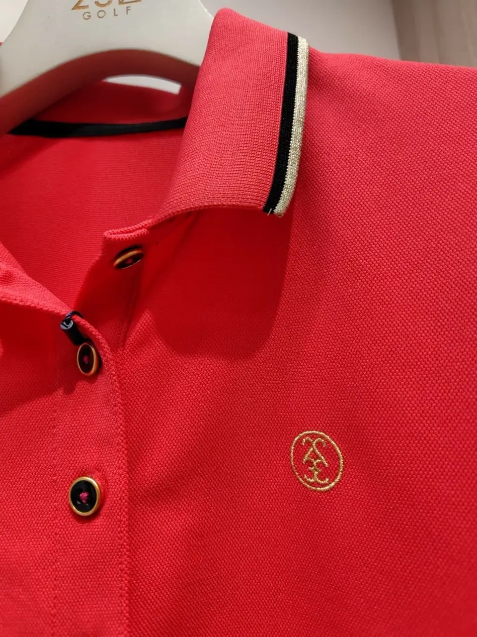 23区GOLF スタッフ コーディネート画像