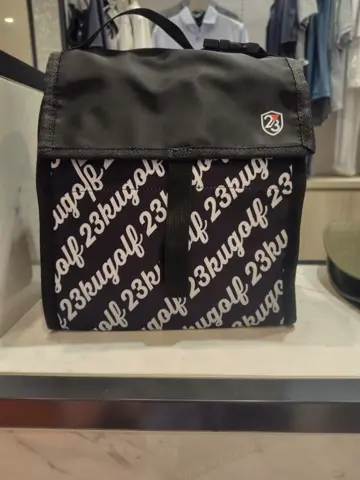 23区GOLF スタッフ コーディネート画像