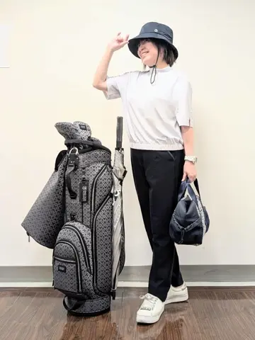 23区GOLF 市川真理子 コーディネート画像