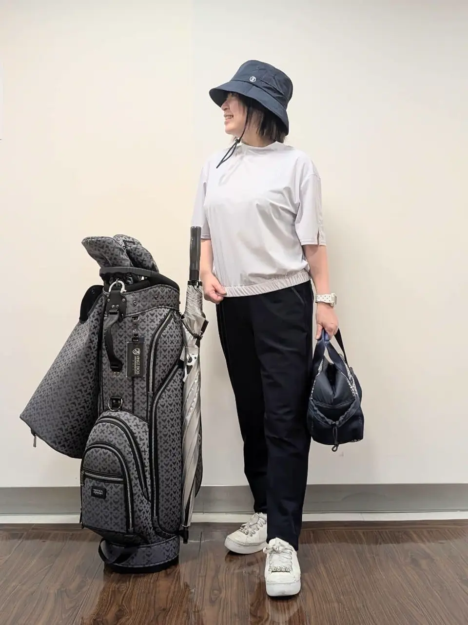 23区GOLF 市川真理子 コーディネート画像