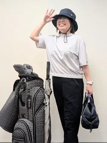 23区GOLF 市川真理子 コーディネート画像
