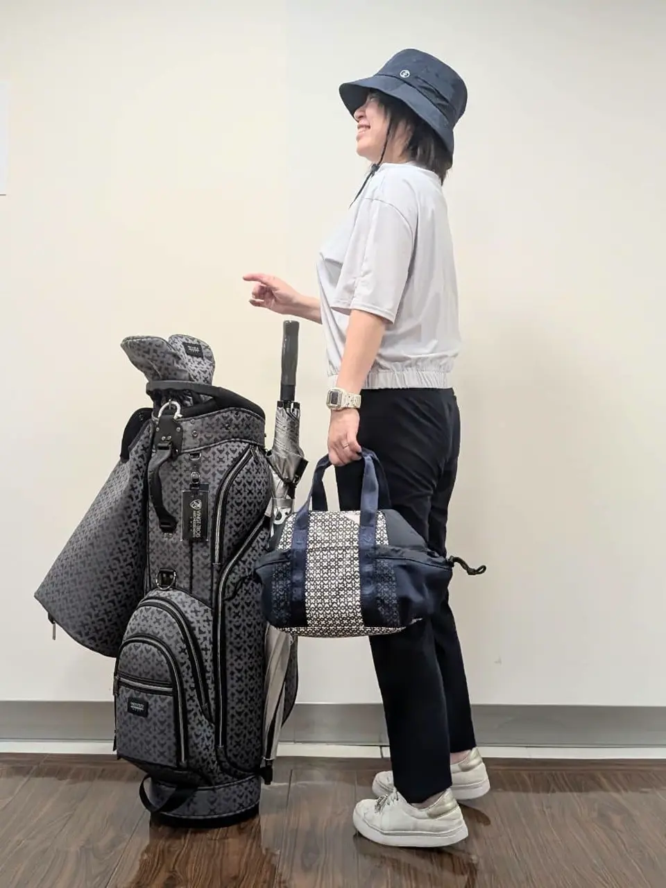 23区GOLF 市川真理子 コーディネート画像