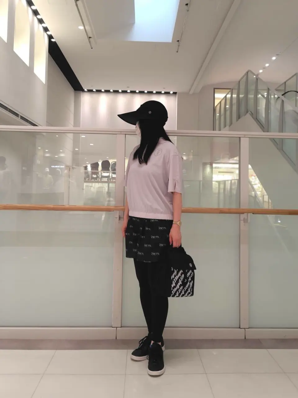 23区GOLF スタッフ コーディネート画像