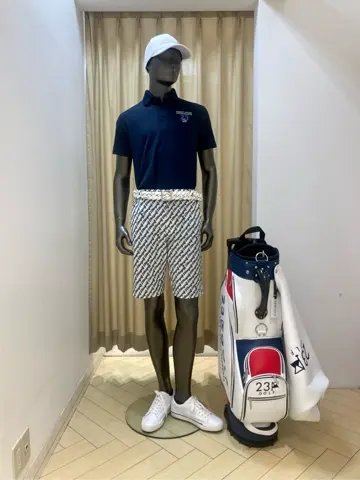 23区GOLF スタッフ コーディネート画像