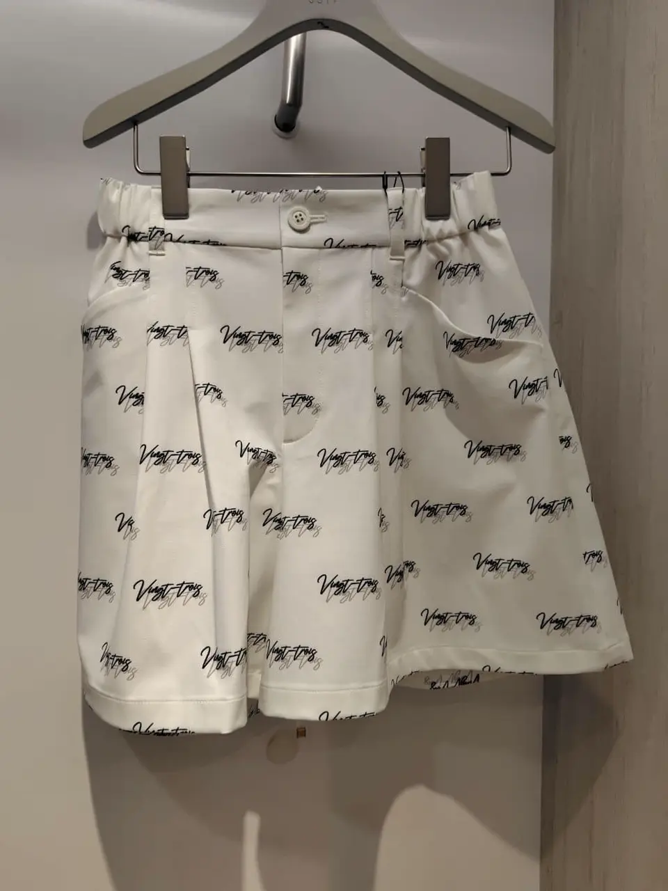 23区GOLF スタッフ コーディネート画像