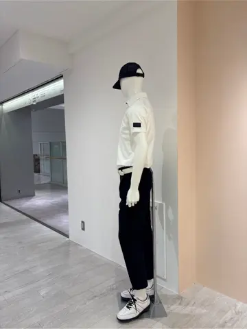 23区GOLF 松屋スタッフ コーディネート画像