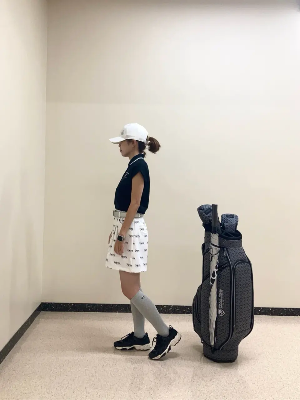 23区GOLF 久米 コーディネート画像
