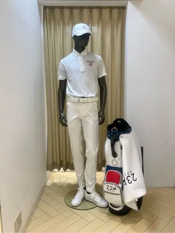 23区GOLF スタッフ コーディネート画像