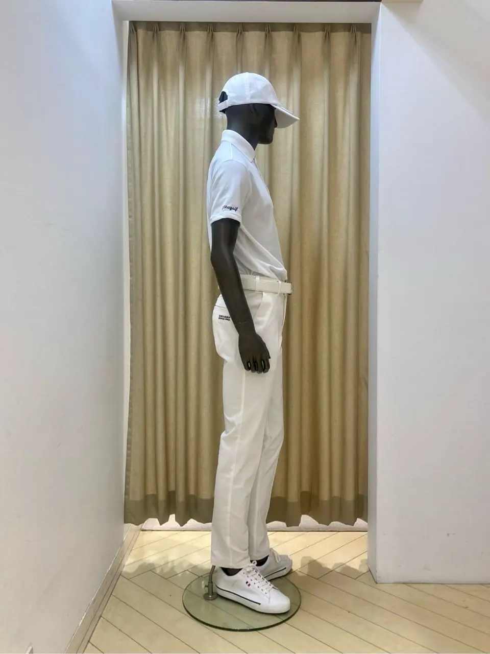 23区GOLF スタッフ コーディネート画像