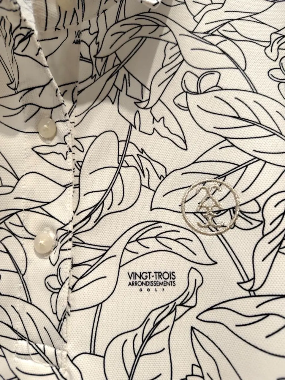 23区GOLF スタッフ コーディネート画像