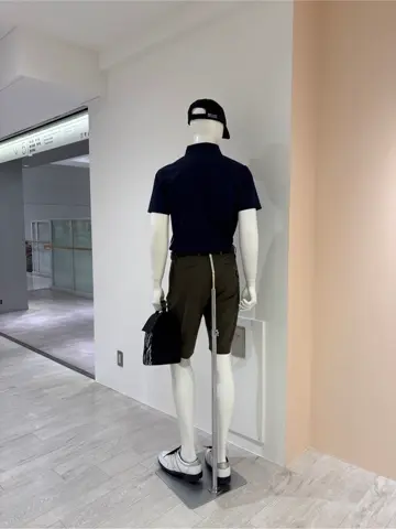 23区GOLF 松屋スタッフ コーディネート画像