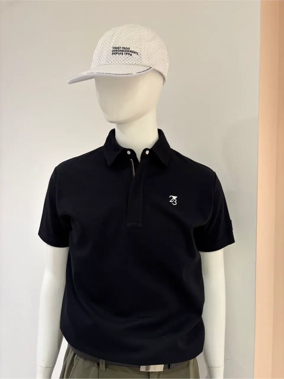 23区GOLF 松屋スタッフ コーディネート画像