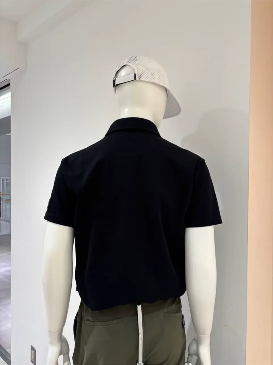 23区GOLF 松屋スタッフ コーディネート画像