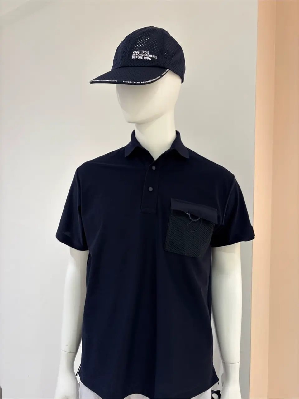 23区GOLF 松屋スタッフ コーディネート画像